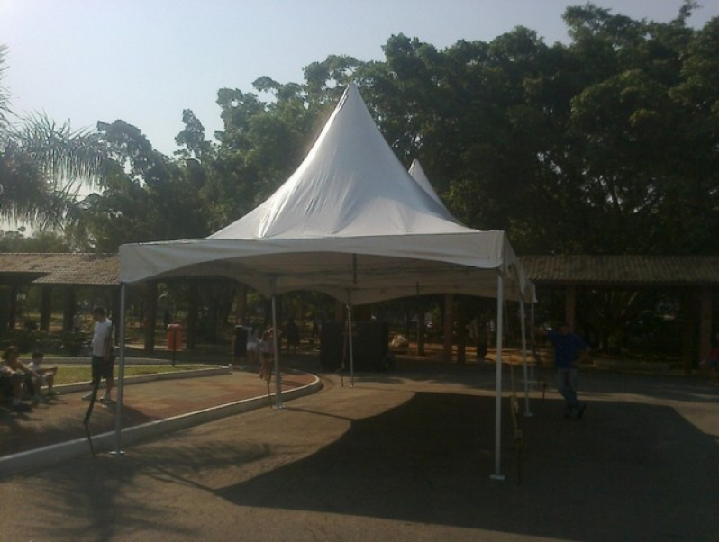 locação de tenda piramidal